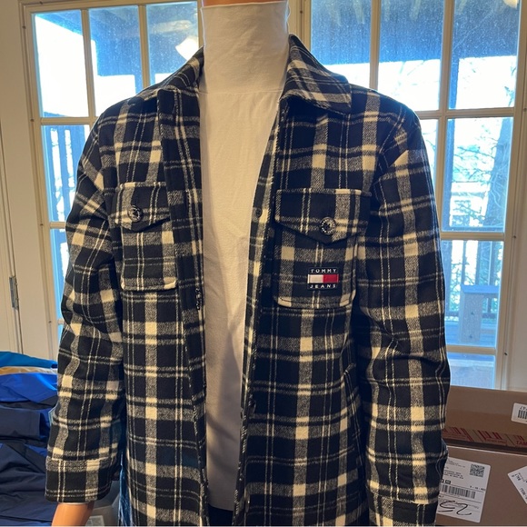 TOMMY HILFIGER Long Checkered Coat - Picture 1 of 13